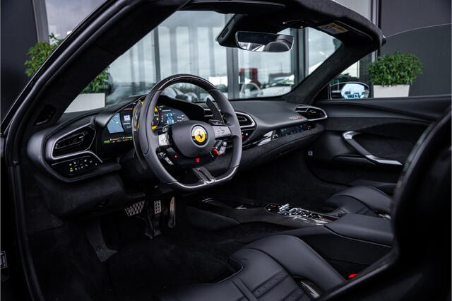 Ferrari 296 GTS 3.0 V6 - Daytona Racing Seats | Lift | Passenger Display | Carbon | JBL