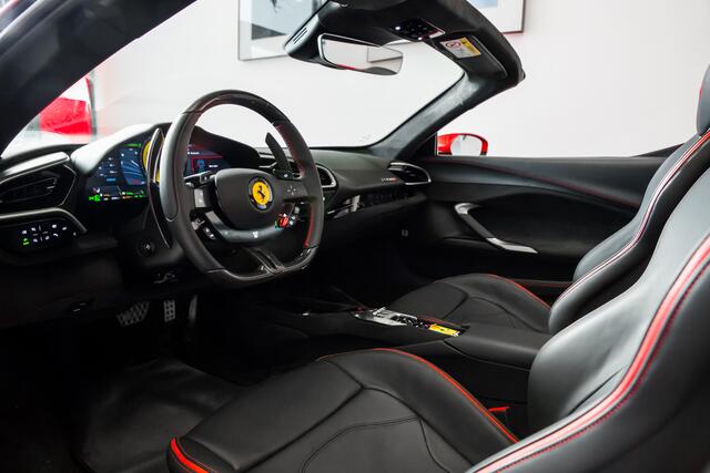 Ferrari 296 GTS ~Ferrari Munsterhuis~