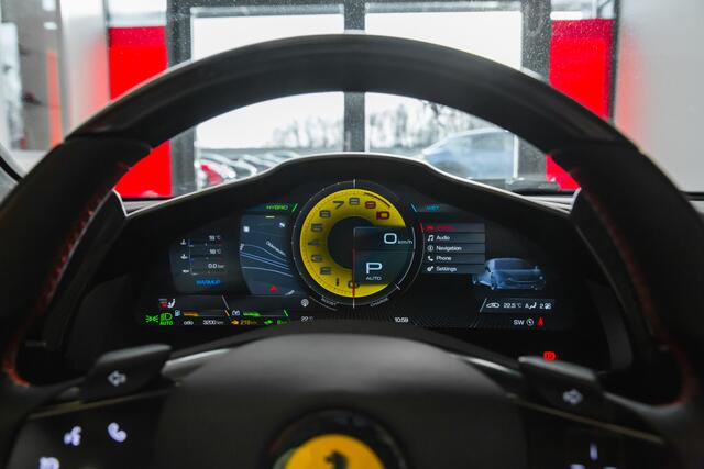 Ferrari 296 GTS ~Ferrari Munsterhuis~