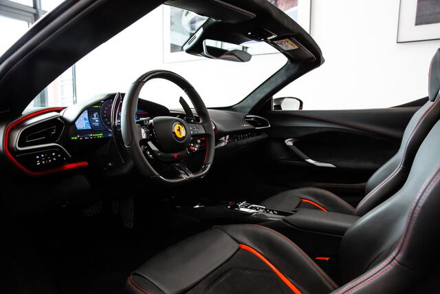Ferrari 296 GTS ~Ferrari Munsterhuis~