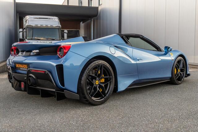 Ferrari 488 Pista Spider - Azzurro California - Carbon - Lift