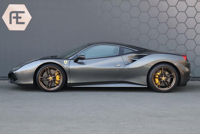 Ferrari 488 3.9 GTB HELE | NL AUTO | CAPRISTO UITLAAT | ACHTERUITRIJCAMERA | LIFTING SYSTEEM | APPLE CARPLAY | BUMPY ROAD | SUBWOOFER | FULL FERRARI SERVICED