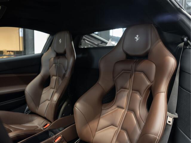 Ferrari 488 3.9 GTB HELE Full Carbon + Seats 3.9 GTB HELE Lift-System