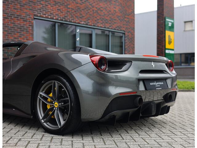 Ferrari 488 3.9 Spider HELE | Grigio Silverstone - New Power - Lift