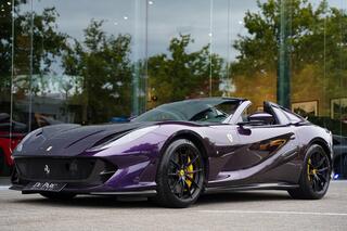 ferrari-812-gts-6.5-v12-hele-viola-