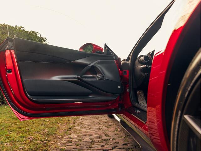 Ferrari 812 Competizione 6.5 V12, Rosso Magma, Atelier, Carbon Wheels