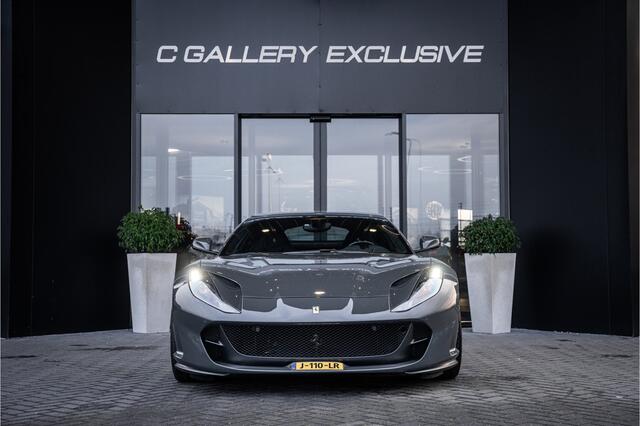 Ferrari 812 6.5 V12 Superfast HELE - Novitec | Grigio Scuro | Carbon Seats | Passenger Display