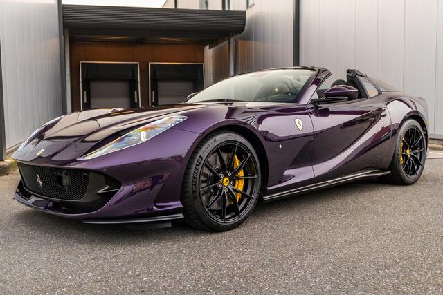 Ferrari 812 GTS - Viola Hong Kong - Full Carbon - Lift - LED