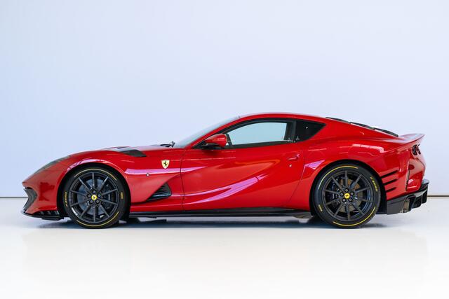 Ferrari 812 Competizione 6.5 V12, Rosso F1 2007, Carbon Wheels