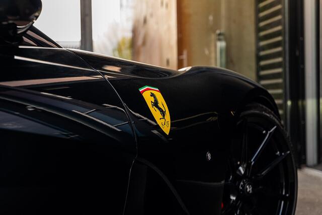 Ferrari 812 GTS 6.5 V12 HELE | NOVITEC | LIFT | AFS2 | DREAM-LINE | SURROUND VIEW | CARBON |