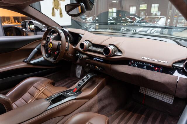 Ferrari 812 Superfast Full Carbon Historical Color Lift JBL 6.5 V12 Superfast HELE Carbon Seats Grigio Scuro