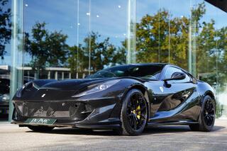 Ferrari 812 6.5 V12 Superfast HELE / Carbon / Lift /