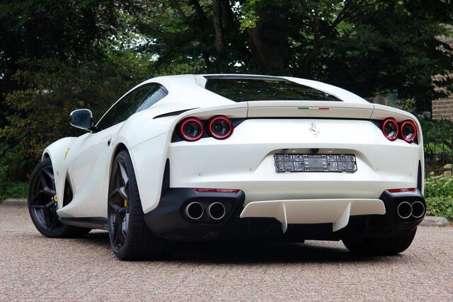 Ferrari 812 6.5 V12 Superfast HELE | Bianco Italia | Lift | Passenger Display | Carbon LED – foto 3