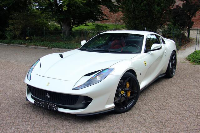 Ferrari 812 6.5 V12 Superfast HELE | Bianco Italia | Lift | Passenger Display | Carbon LED – foto 9