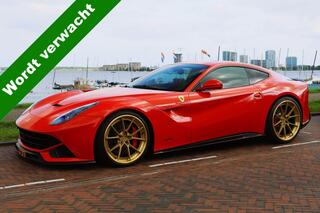 ferrari-f12-6.3-berlinetta-hele-nov