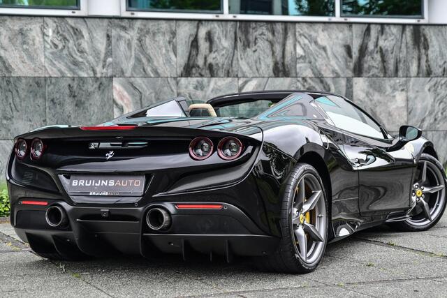 Ferrari F8 Spider 3.9 V8 HELE Origineel NL |Carbon Exterieur| Carbon interieur|Lift|Akrapovic|