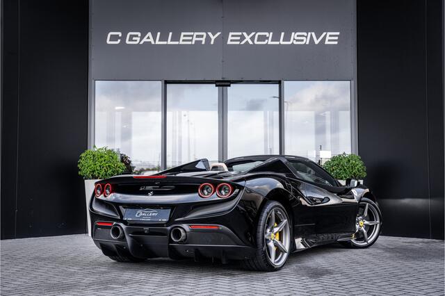 Ferrari F8 Spider 3.9 V8 HELE - Origineel NL | Akrapovic 50 Years | Nero | Carbon Racing Seats | Lift | Camera
