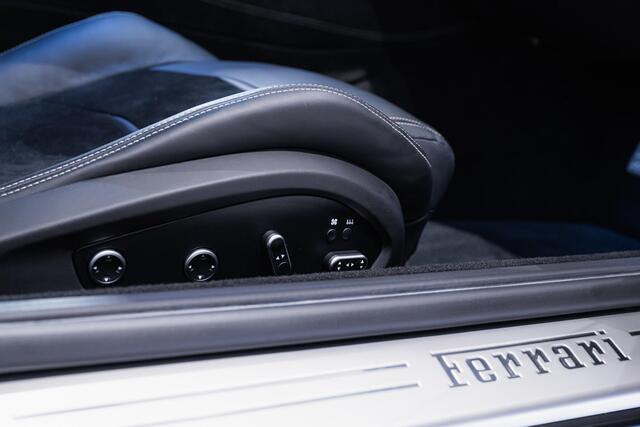 Ferrari GTC4 T - Kroymans Ferrari