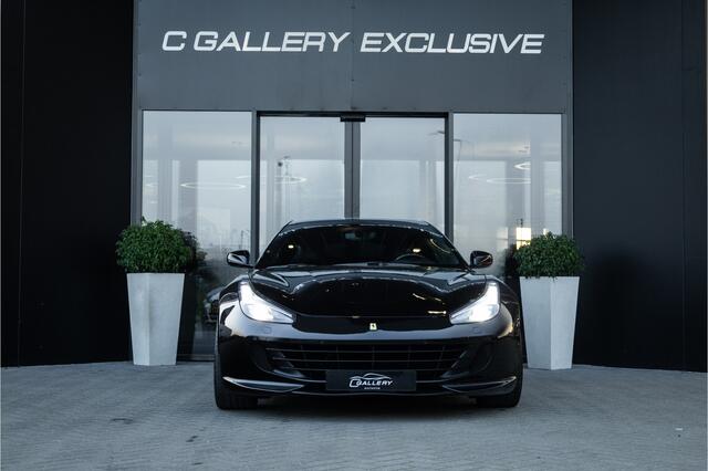 Ferrari GTC4 6.3 V12 - 4-zits l Lift l Passanger Display l Carbon l Panorama