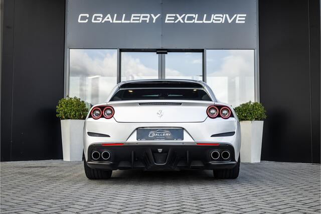 Ferrari GTC4 T 3.9 V8 - Panorama | Passenger Display | Memory | JBL