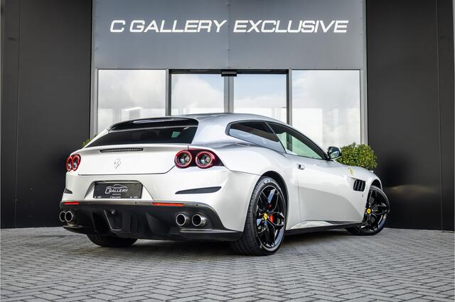 Ferrari GTC4 T 3.9 V8 - Panorama | Passenger Display | Memory | JBL