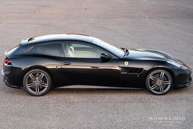 Ferrari GTC4 6.3 V12 Zeer mooi!