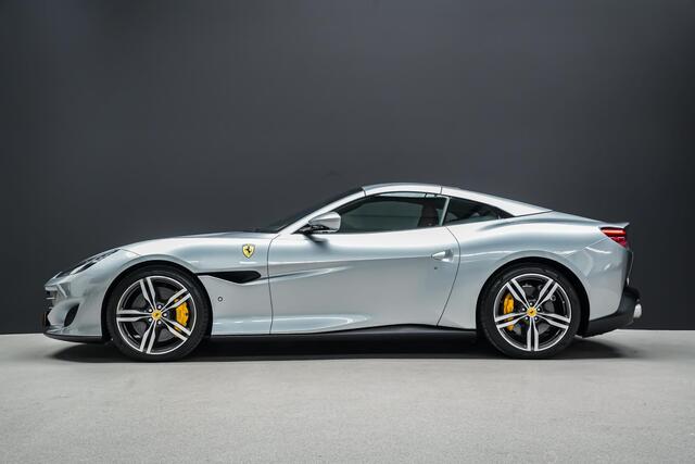 Ferrari Portofino 3.9 V8 HELE |org. Nederlandse auto|passenger display|sportuitlaat|achteruitrijcamera|elektrisch bedienbare stoelen met memory|stoelverwarming|Scuderia Ferrari shields|