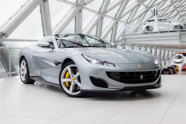 Ferrari Portofino 3.9 V8 | Full Carbon | Pass Display |