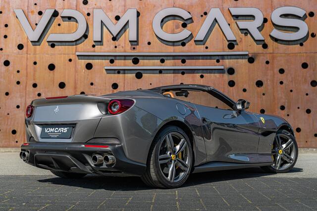 Ferrari Portofino 3.9 V8 HELE | Carbon Ext./Int. | AFS | Magneride | Comfortstoelen | Dealer Onderhouden | Historical Color |