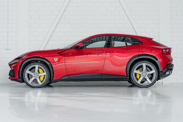 Ferrari Purosangue 6.5 V12 l MY27 l Rosso Fuoco | Nieuwe auto | *exclusief BPM