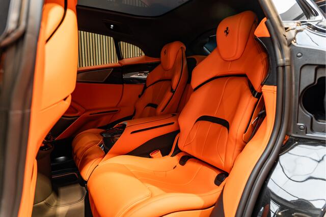 Ferrari Purosangue Airbrushed Shields Arancio Full Carbon 6.5 V12