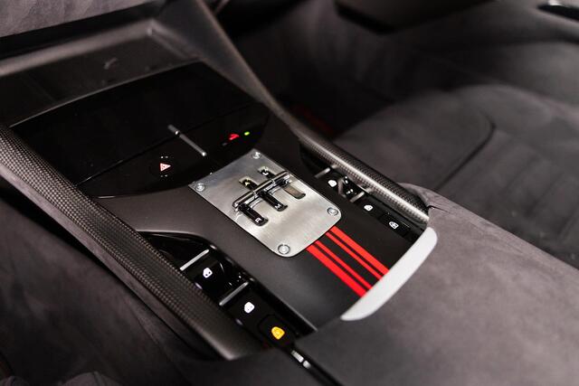 Ferrari Purosangue 6.5 V12 Tailor Made – foto 10