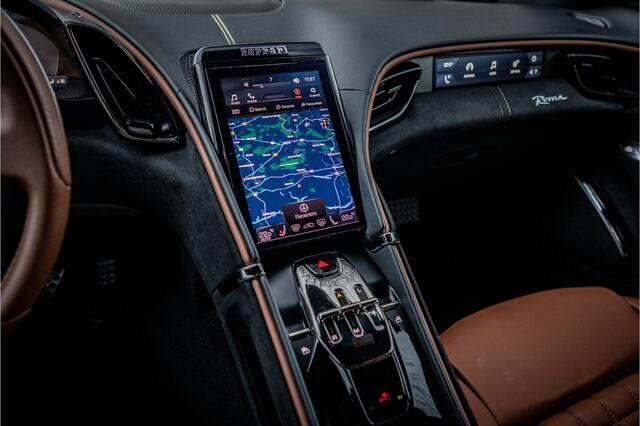 Ferrari Roma 3.9 V8 HELE Verde Zeltweg Magneride Full Adas Passenger Display