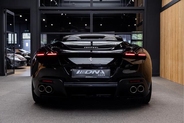 Ferrari Roma Spider V8 Atelier Daytona Seats Roma Spider 3.9 V8 Carbon interior Shields