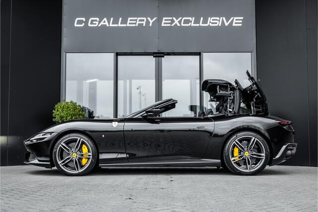 Ferrari Roma Spider 3.9 V8 - Nero Daytona | Full Carbon | Passenger Display | JBL | 360 Camera | Memory