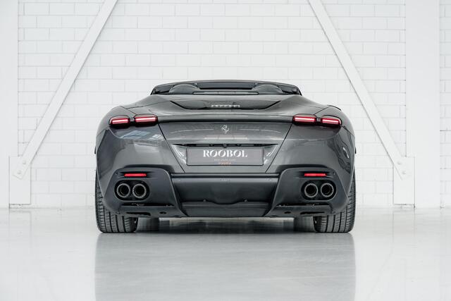 Ferrari Roma Spider l Canna di Fucile Historical Colour l Scuderia Shields l Carbon