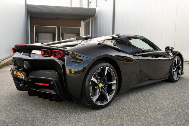 Ferrari SF90 Spider V8 - Orig NL - Nero Stellato