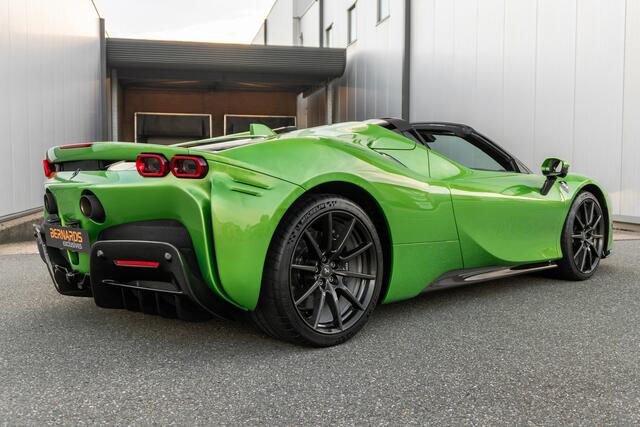 Ferrari SF90 Spider - Verde Kers - Atelier - Full Carbon - JBL - Surround View