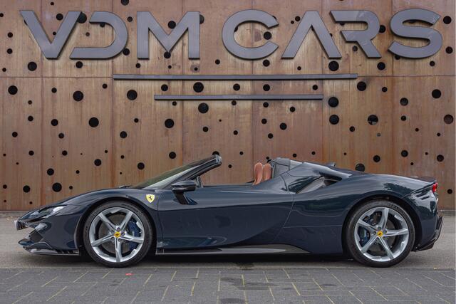Ferrari SF90 Spider 4.0 V8 | CARBON (12x) | CarPlay | Lift | AFS | Two-Tone |WARRANTY2028