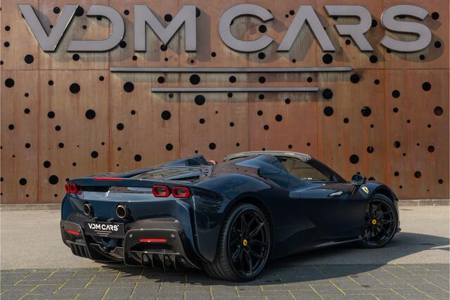 Ferrari SF90 Spider 4.0 V8 | CARBON (12x) | CarPlay | Lift | AFS | Two-Tone | NOVITEC WARRANTY2028