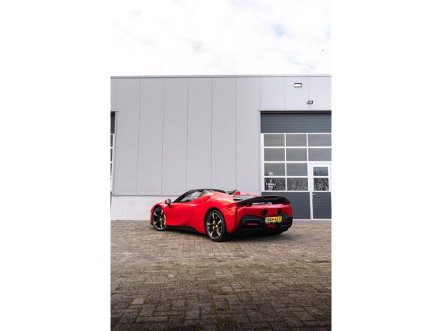 Ferrari SF90 Spider 4.0 V8 Assetto Fiorano *NL auto*