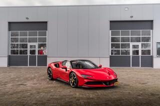 ferrari-sf90-spider-4.0-v8-assetto-