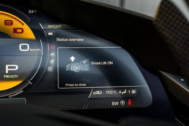 Ferrari SF90 Spider - Giallo Montecarlo - Carbon - VAT