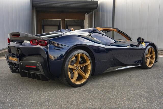 Ferrari SF90 Spider - Blu Montreal - Full option - Lift - Carbon