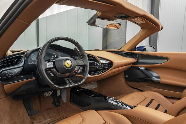 Ferrari SF90 Spider - Blu Montreal - Full option - Lift - Carbon