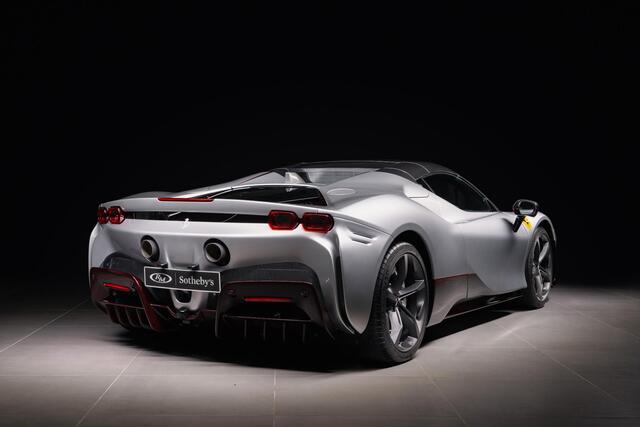 Ferrari SF90 Spider 4.0 V8 Tailor Made – foto 3