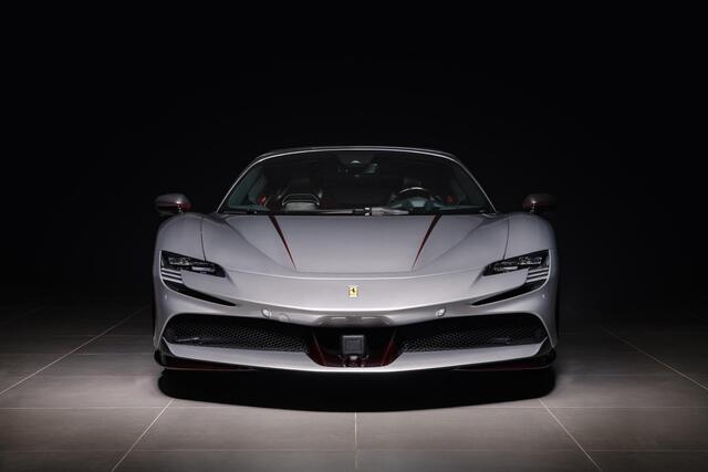 Ferrari SF90 Spider 4.0 V8 Tailor Made – foto 7
