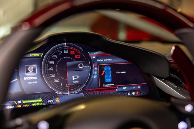 Ferrari SF90 Spider 4.0 V8 Tailor Made – foto 10