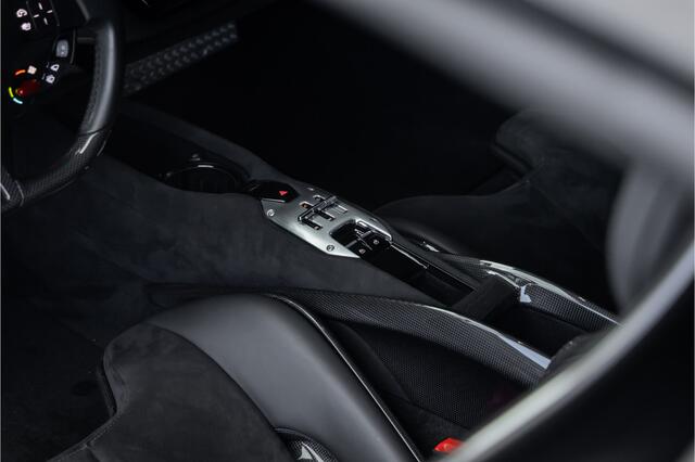 Ferrari SF90 Stradale 4.0 V8 Ext Fiorano Package - 1000 pk – foto 9