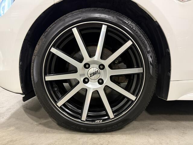 Fiat 124 Spider 1.4 MultiAir Turbo Lusso LED/LEER/BOSE/CAMERA/17"LMV/KEYLESS/ARTIC-WHITE/VOLLEDIG FIAT DEALER HISTORIE, RECENT OH BEURT GEHAD INCL DISTR. RIEM VERVANGEN